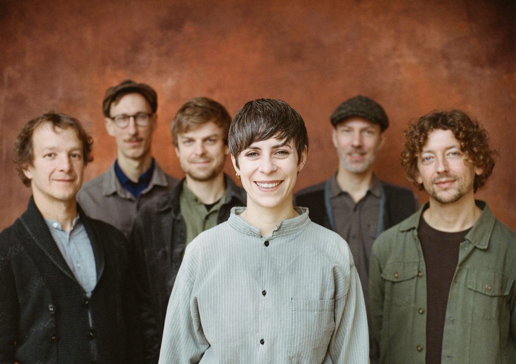 Holler My Dear © Paul Kaminski 2